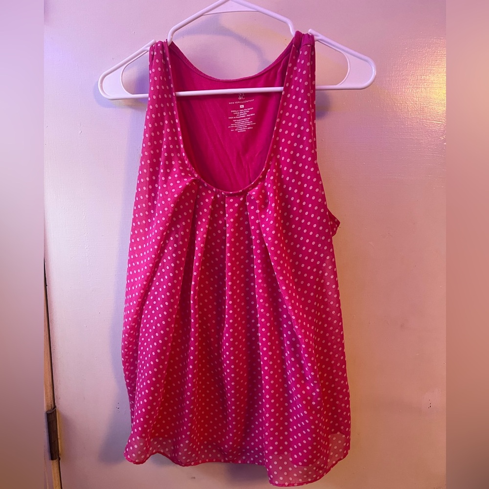 New York & Company Pink & White Polka Dot Sleeveless Top (XL) 🩷🤍